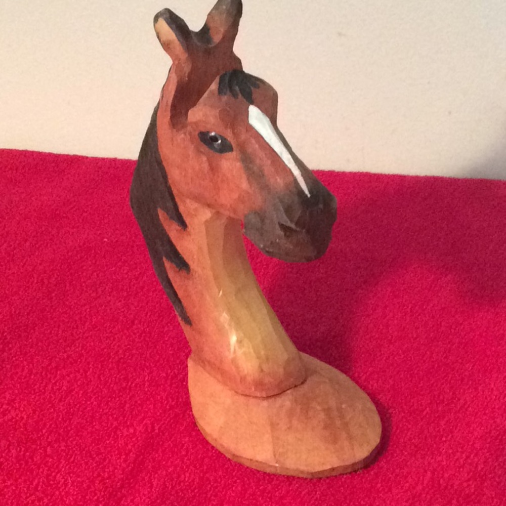 Horse Card Holder (Wooded) by Peepers.